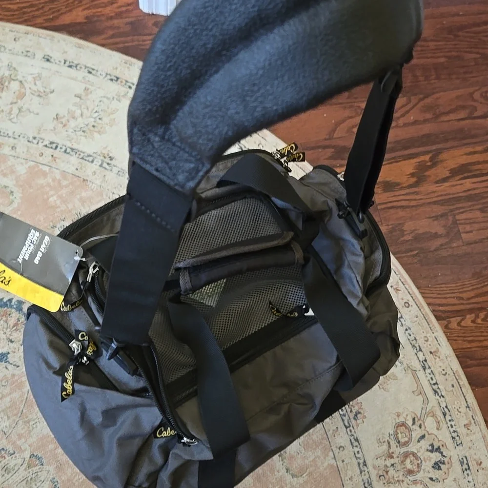 Cabela's Black Gray Weather Resist Gear Bag Sz 16